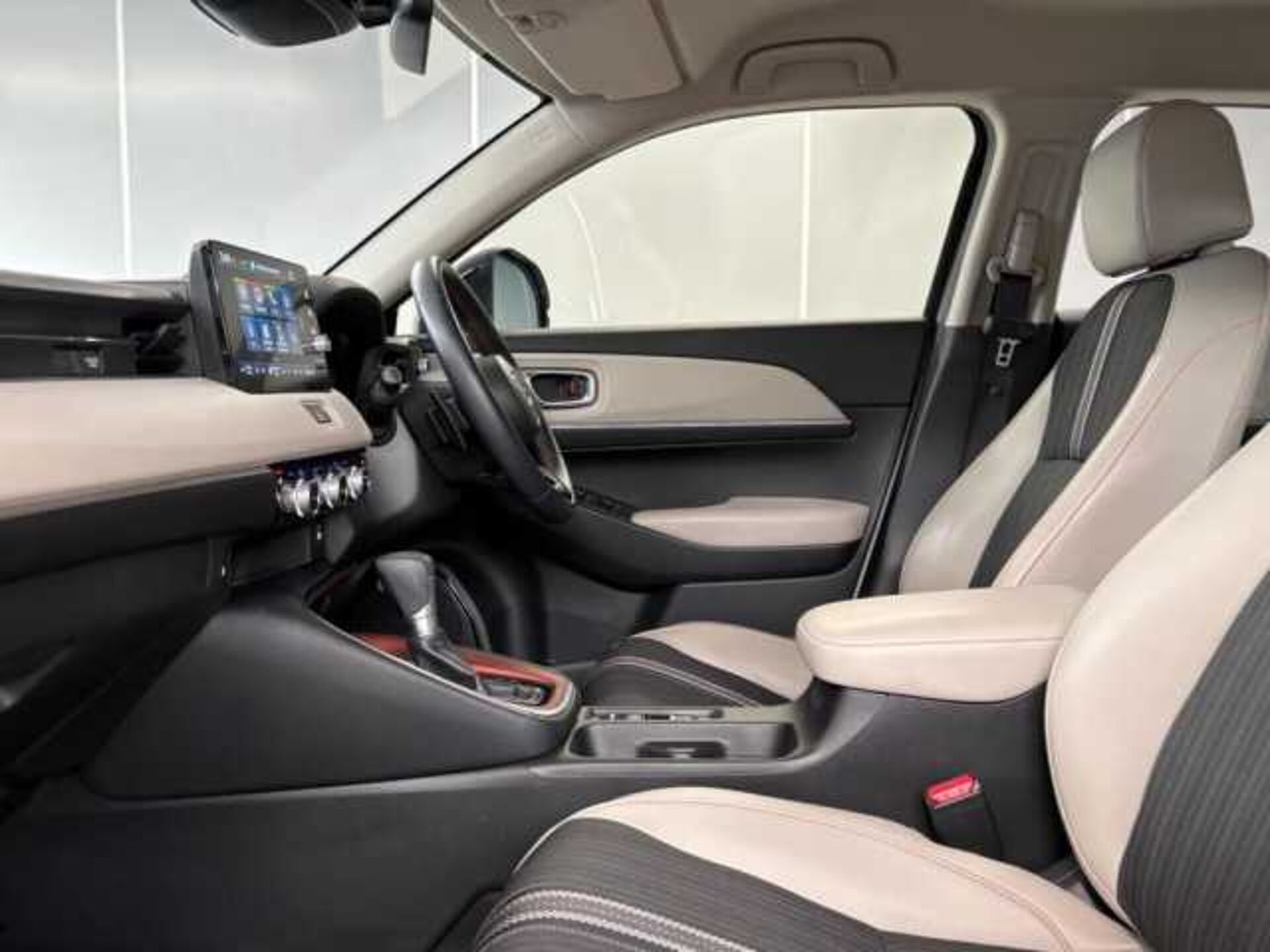 Honda HR-V Hybrid 1.5 eHEV Advance Style 5dr CVT 