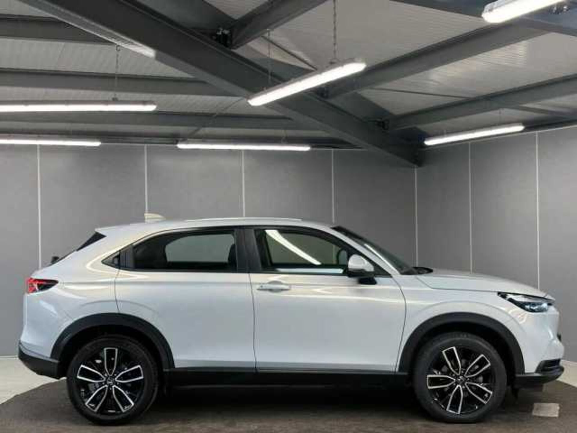 Honda HR-V Hybrid 1.5 eHEV Elegance 5dr CVT 