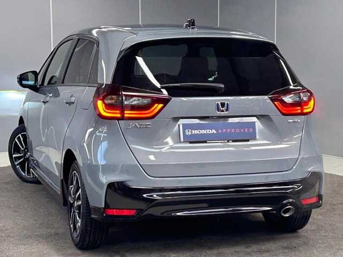 Honda Jazz Hybrid 1.5 i-MMD (122ps) Advance Sport eCVT 