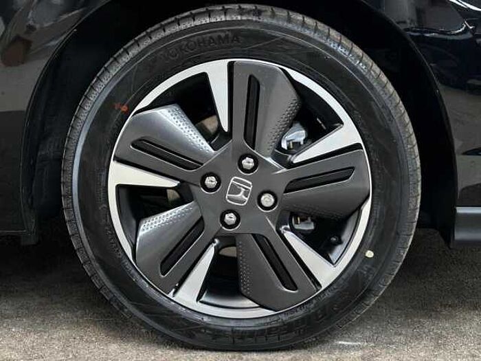 Honda Jazz Hybrid 1.5 i-MMD (122ps) Advance eCVT 