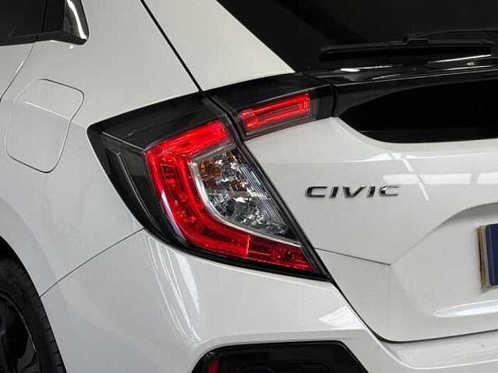 Honda Civic 1.0 VTEC Turbo 126 SR 5dr 