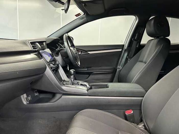 Honda Civic 1.5 VTEC Turbo Sport 5dr 